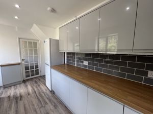 Photo 18- click for photo gallery